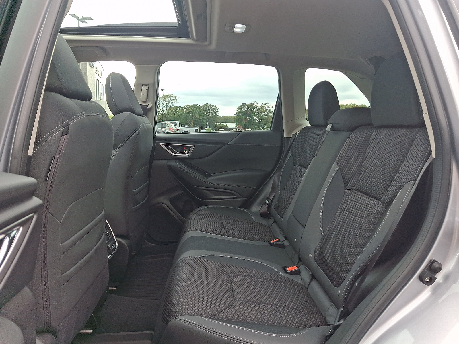 Certified 2023 Subaru Forester Premium AWD/4WD image 11