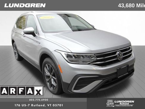Used 2023 Volkswagen Tiguan SE w/ Panoramic Sunroof Package AWD/4WD image 1