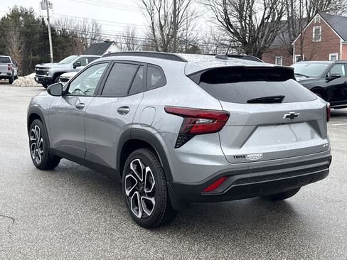 New 2026 Chevrolet Trax RS w/ Sunroof Package image 8