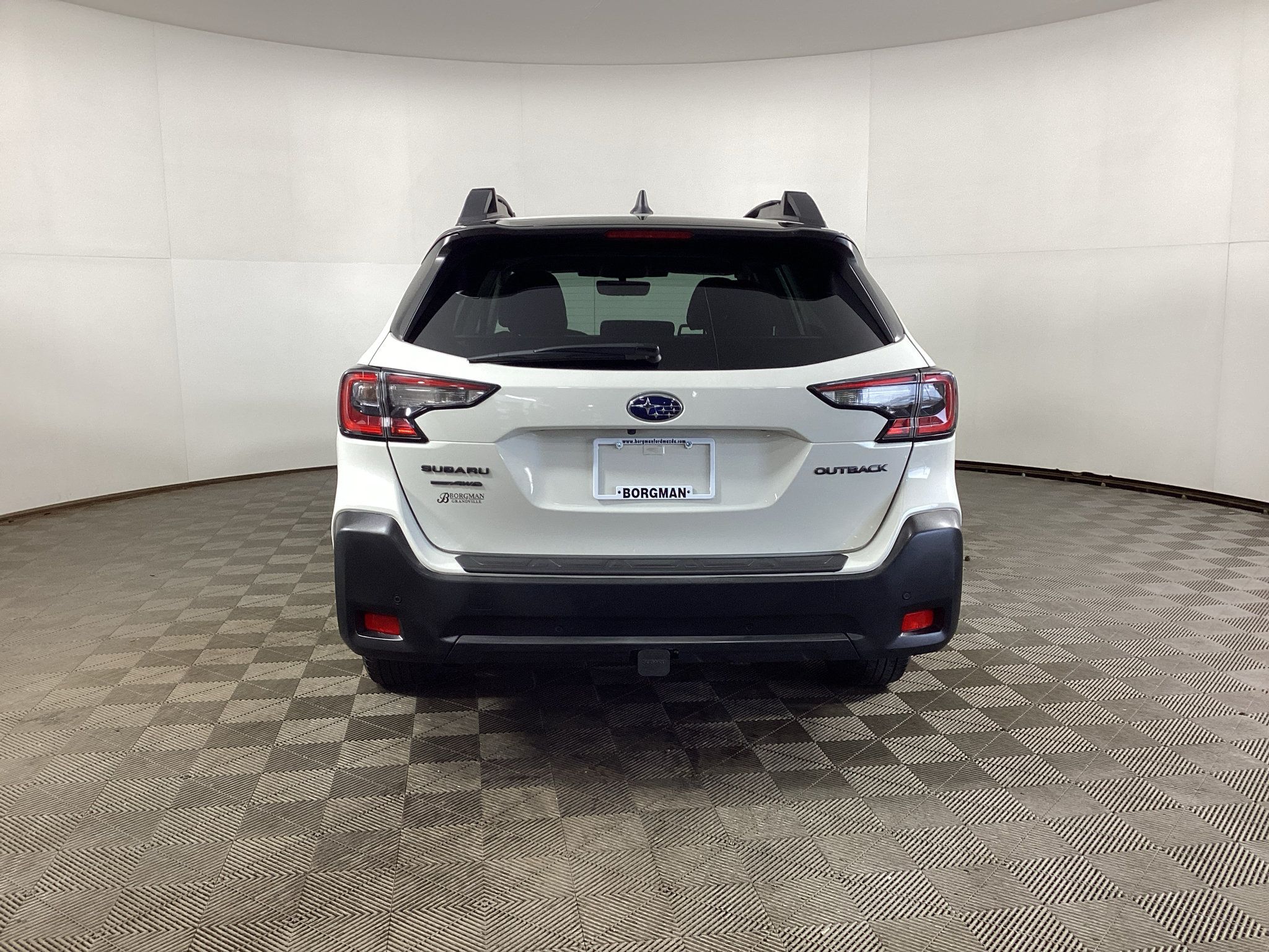 Used 2024 Subaru Outback Onyx Edition AWD/4WD image 3