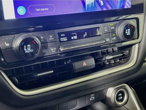 Certified 2026 Toyota Grand Highlander FWD image 18