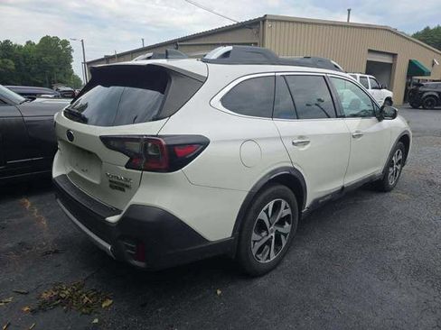 Used 2020 Subaru Outback Touring XT AWD/4WD image 4