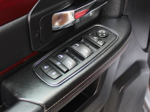 Used 2015 RAM 1500 Rebel w/ Luxury Group AWD/4WD image 21