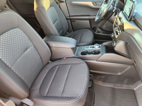 New 2026 Ford Escape Active image 14