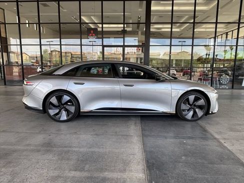 Used 2024 Lucid Air Touring AWD/4WD image 7