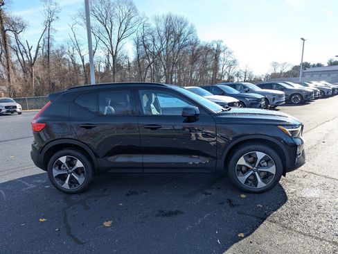 New 2026 Volvo XC40 B5 Plus w/ Protection Package Premier image 3