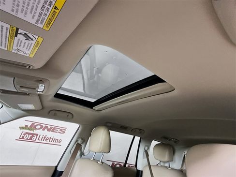 Certified 2024 Nissan Armada Platinum w/ Captain's Chairs Package image 12