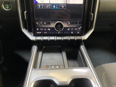 Used 2025 GMC Acadia Elevation image 52