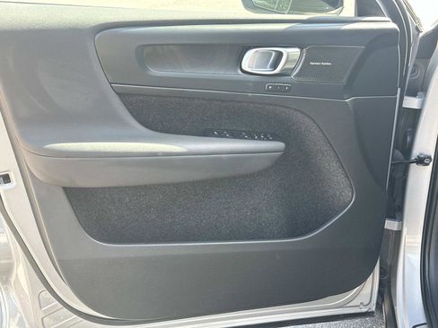 Certified 2023 Volvo C40 P8 Recharge Ultimate image 15