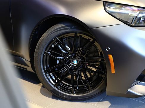 New 2027 BMW M5 w/ Executive Package AWD/4WD image 3