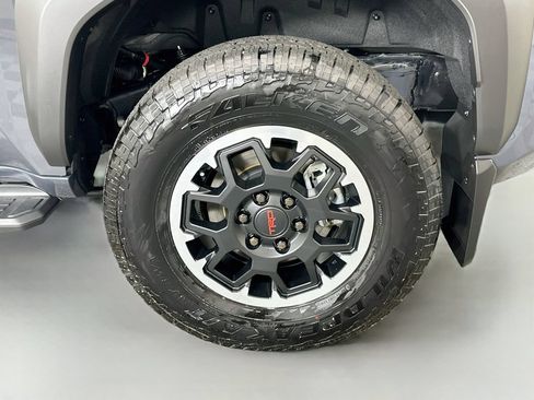 Used 2026 Toyota 4Runner TRD Off-Road AWD/4WD image 31