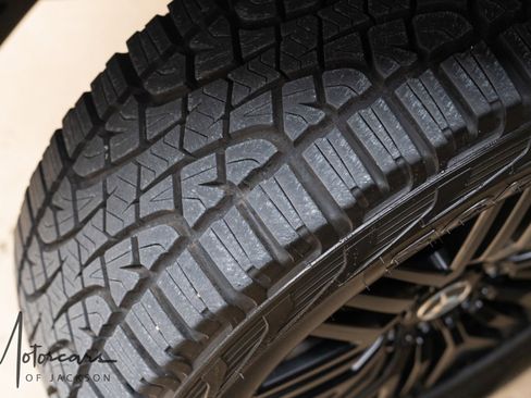 Used 2022 Mercedes-Benz G 63 AMG Squared image 40