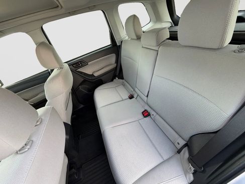 Used 2018 Subaru Forester 2.5i Premium image 15