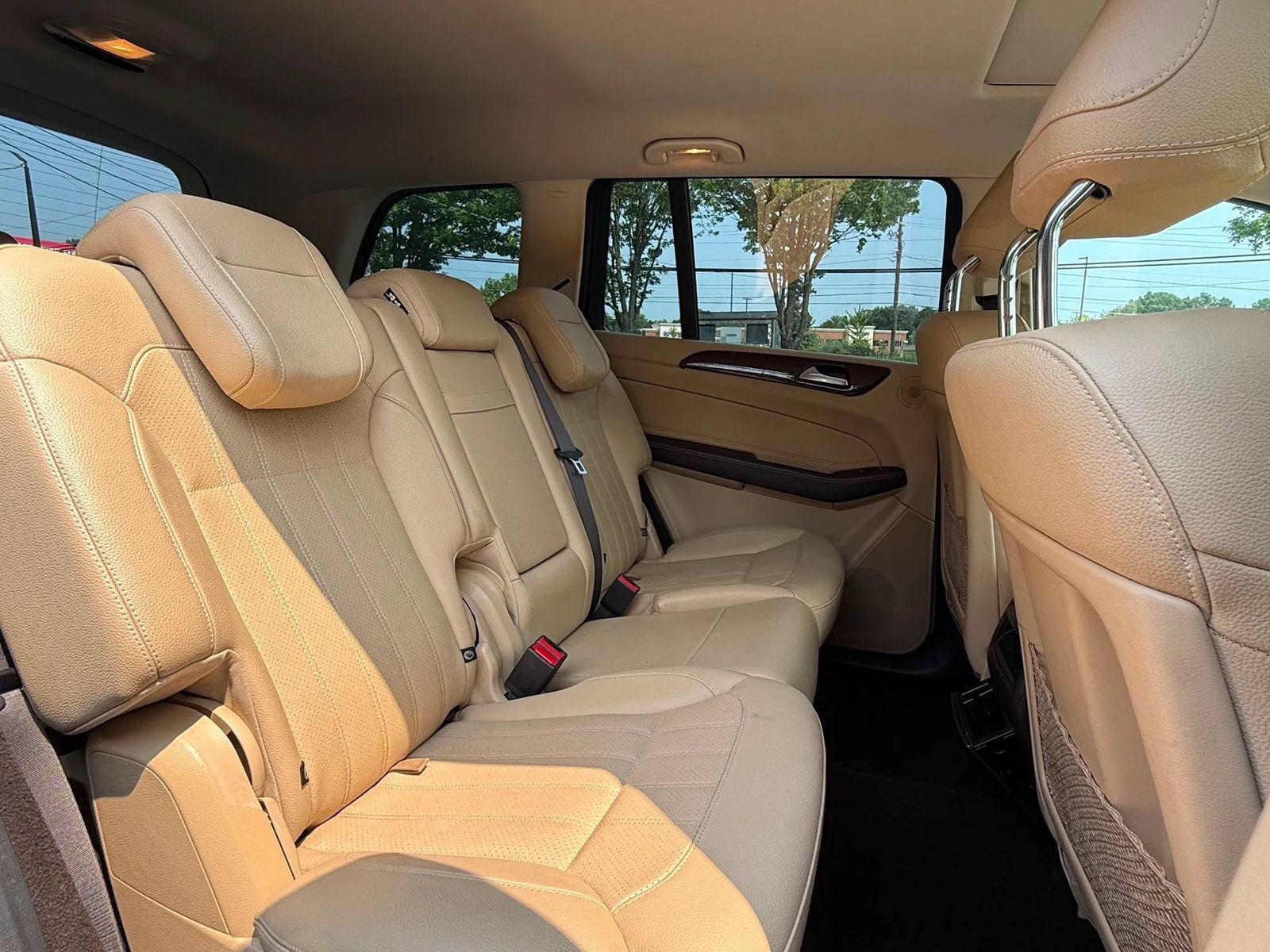 Used 2017 Mercedes-Benz GLS 450 4MATIC image 17