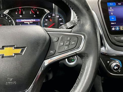 Used 2019 Chevrolet Equinox Premier image 13