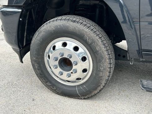 New 2026 RAM 3500 Limited image 28
