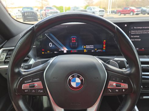Used 2024 BMW 430i Convertible image 15