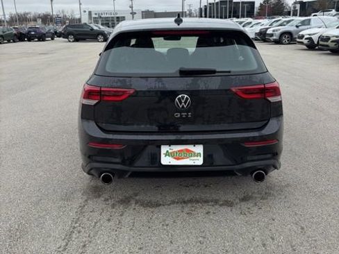Used 2022 Volkswagen GTI S image 5
