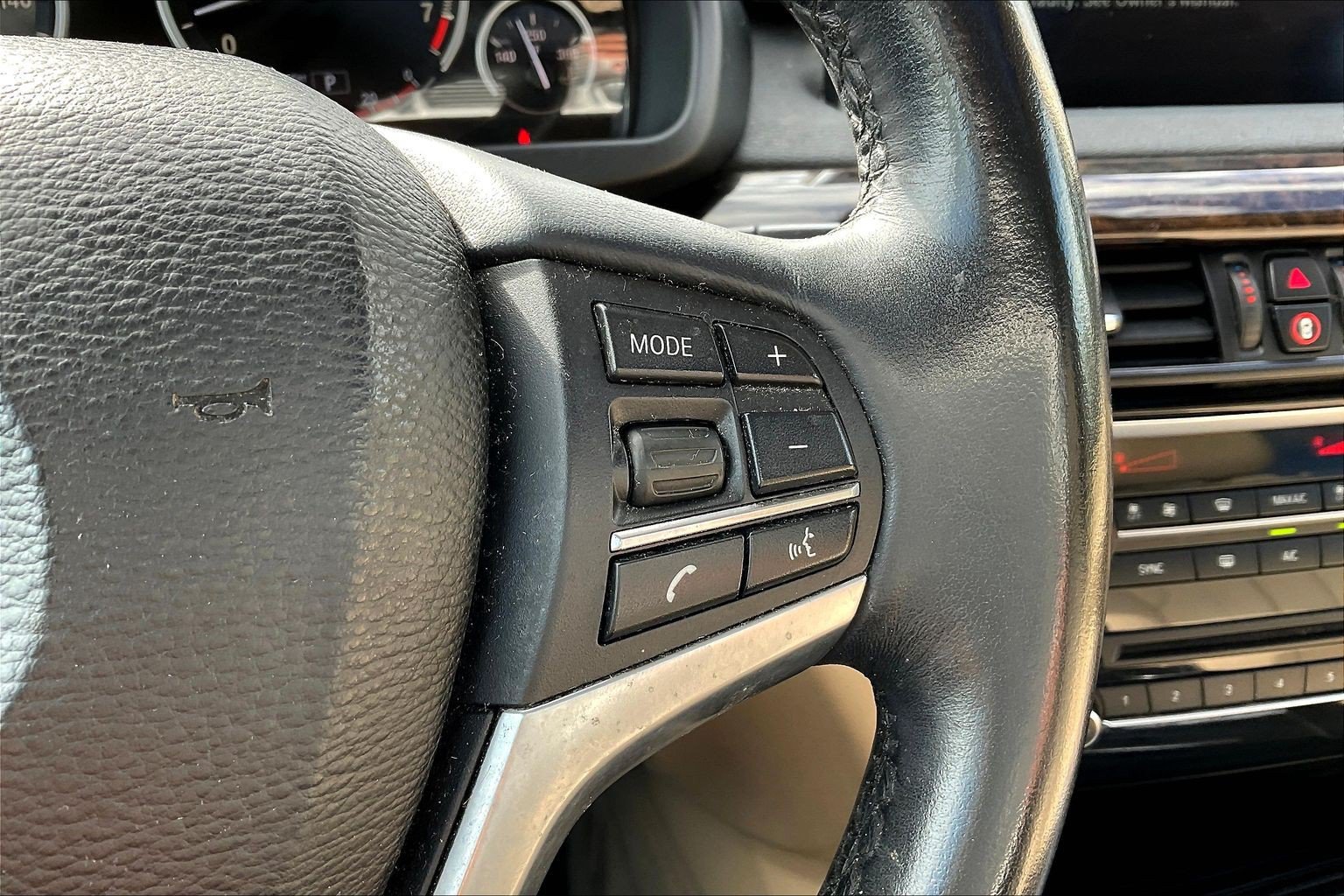 Used 2015 BMW X5 xDrive35i AWD/4WD image 12