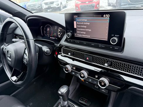 Used 2022 Honda Civic Sport image 28