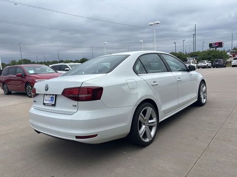 Used 2017 Volkswagen Jetta S FWD image 5
