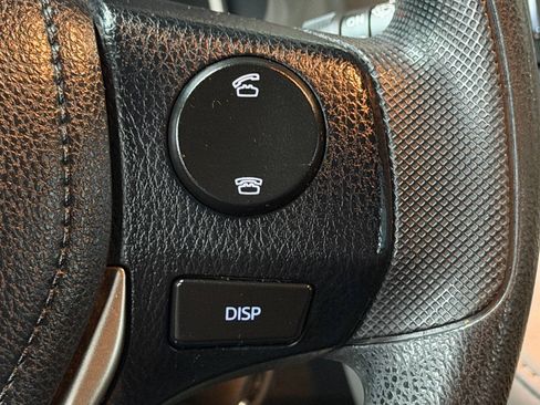Used 2013 Toyota RAV4 XLE AWD/4WD image 32
