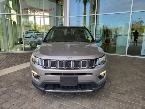 Used 2018 Jeep Compass Limited image 9
