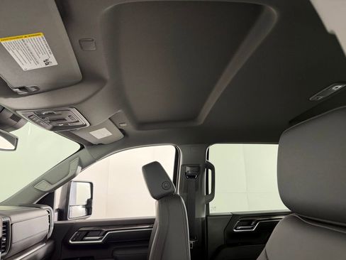 Used 2026 Chevrolet Silverado 3500 LTZ w/ LTZ Plus Package image 26