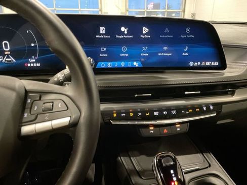 Certified 2025 Cadillac XT4 Premium Luxury image 16