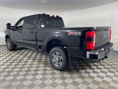 New 2026 Ford F250 Lariat w/ Lariat Ultimate Package image 5