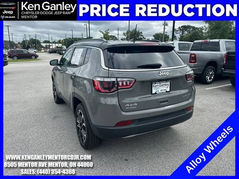 Used 2023 Jeep Compass Limited AWD/4WD image 7