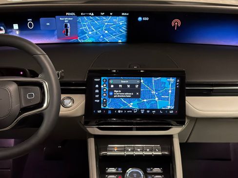 New 2026 Lincoln Nautilus Reserve AWD/4WD image 19