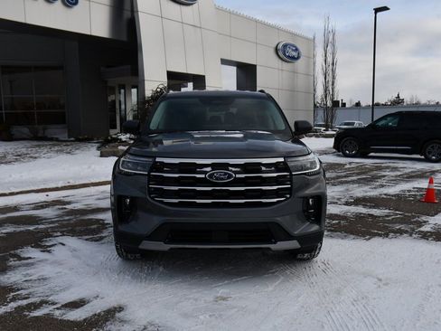 Used 2026 Ford Explorer Active w/ Active Comfort Package AWD/4WD image 10