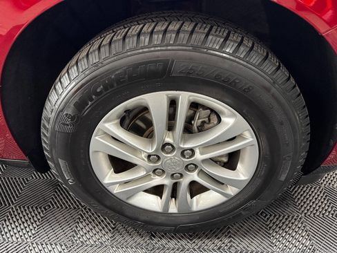 Used 2021 Buick Enclave Essence image 16