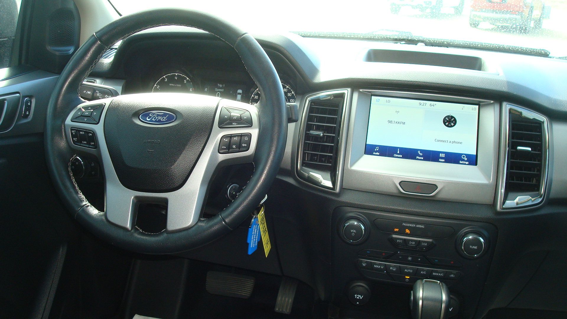Used 2023 Ford Ranger XLT w/ Equipment Group 301A Mid AWD/4WD image 10