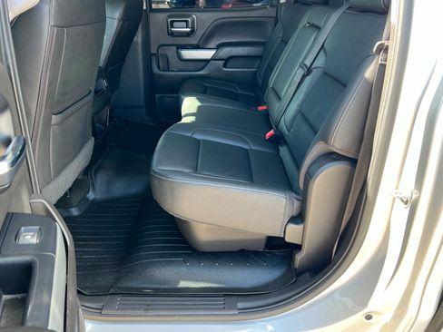 Used 2018 Chevrolet Silverado 1500 LTZ Z71 w/ Redline Edition image 22