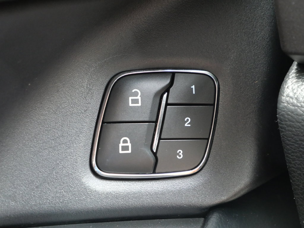 Used 2021 Ford Expedition Limited AWD/4WD image 27