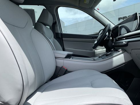 Used 2025 Hyundai Palisade SEL FWD image 35
