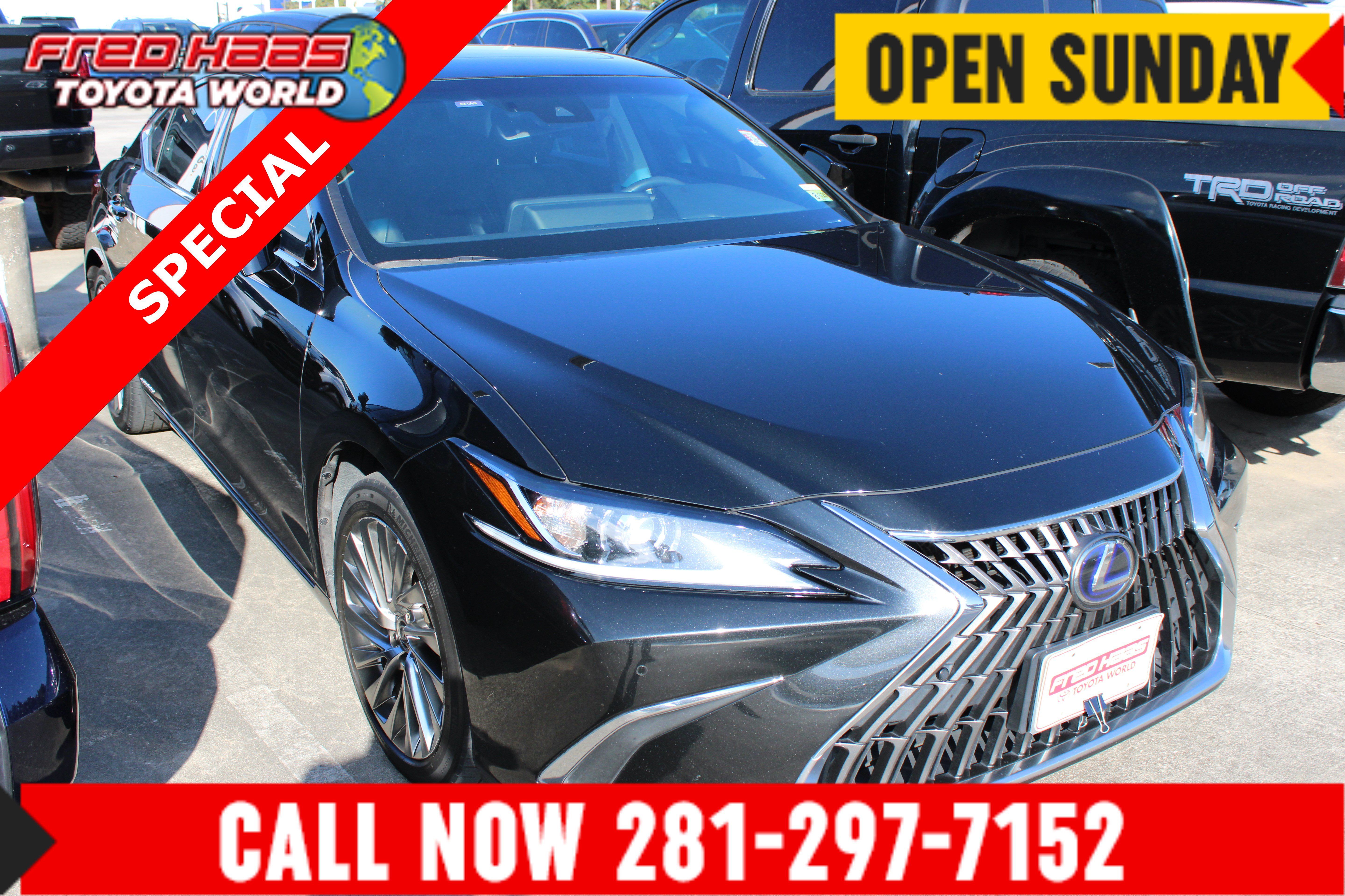 Used 2022 Lexus ES 300h w/ Accessory Package FWD image 1