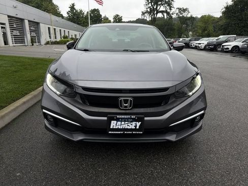 Used 2019 Honda Civic EX image 3