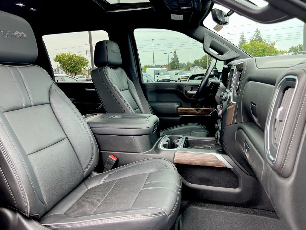 Used 2021 Chevrolet Silverado 3500 High Country w/ Z71 Off-Road Package AWD/4WD image 21