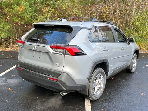 New 2025 Toyota RAV4 XLE w/ Convenience Package image 5