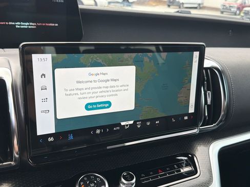 Certified 2025 Ford Expedition Platinum w/ Stealth Appearance Package AWD/4WD image 32