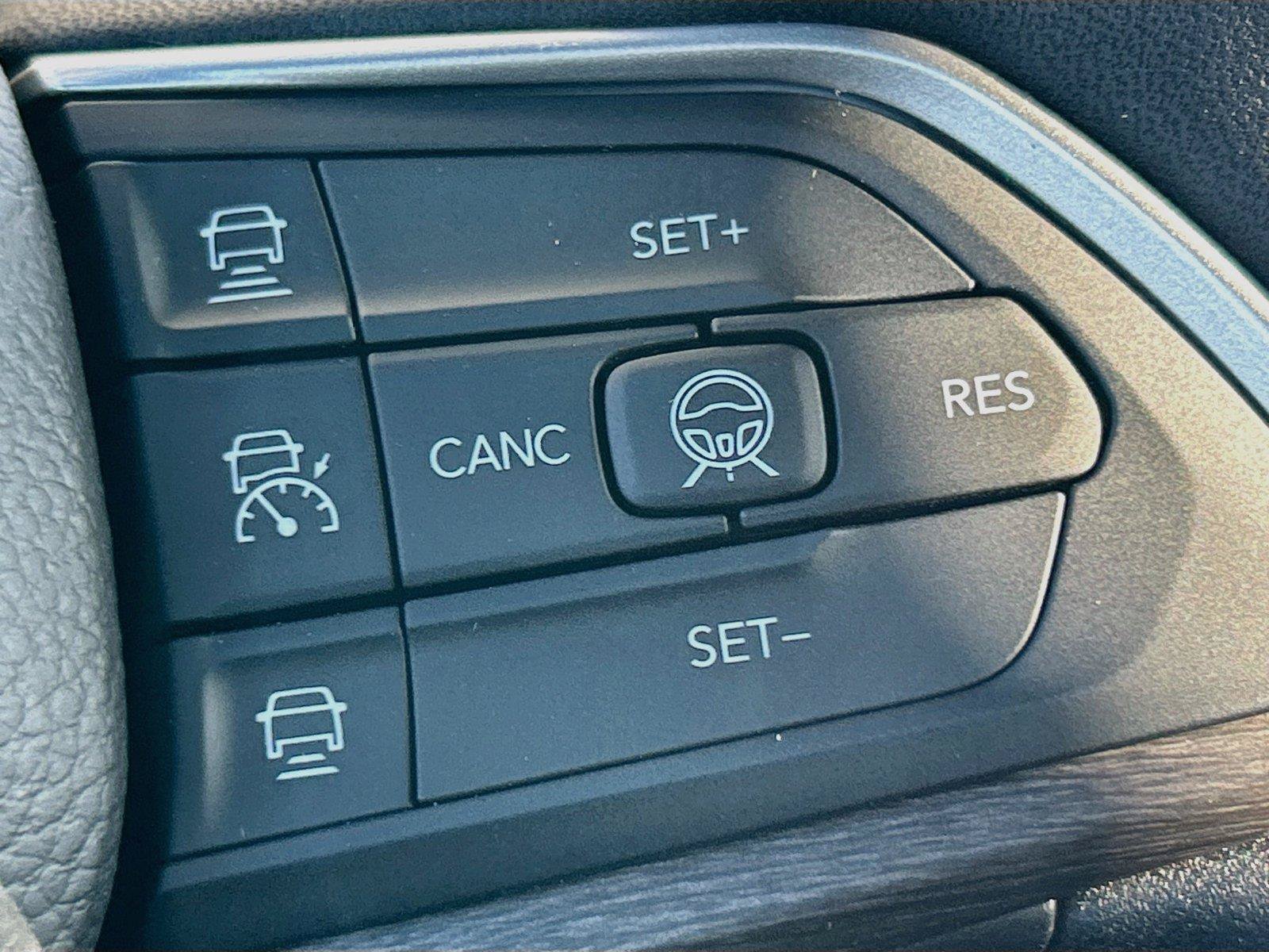 New 2027 Jeep Grand Cherokee Limited AWD/4WD image 38
