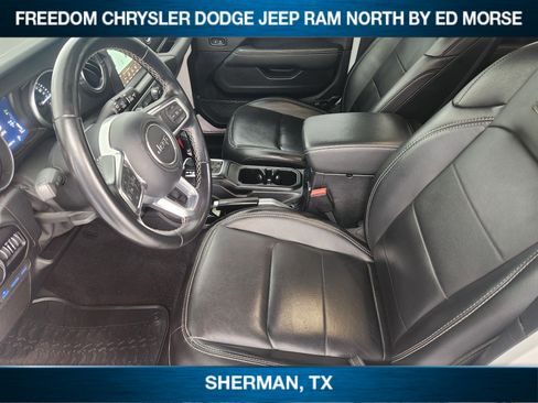 Used 2021 Jeep Wrangler Unlimited Sahara AWD/4WD image 8