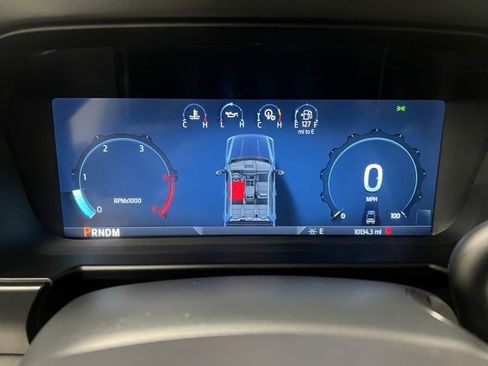 Used 2025 Ford F450 Platinum w/ FX4 Off-Road Package image 29