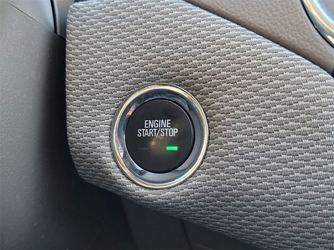 Used 2016 Chevrolet Cruze LT w/ Sun And Sound Package image 6