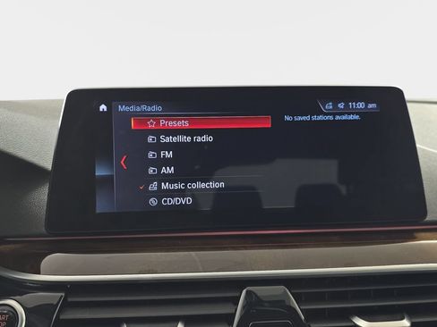 Used 2018 BMW 530i xDrive AWD/4WD image 24
