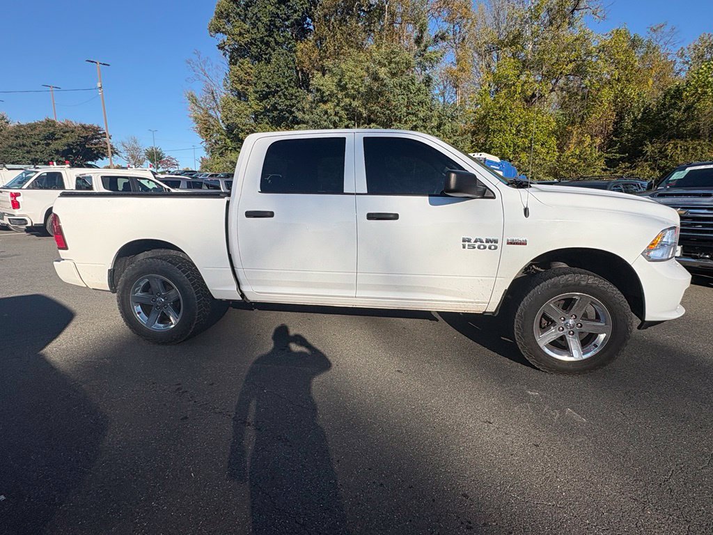 Used 2015 RAM 1500 Express AWD/4WD image 3