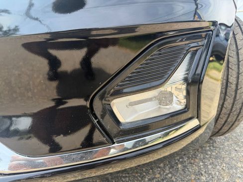 Used 2020 Ford Fusion Titanium FWD image 10